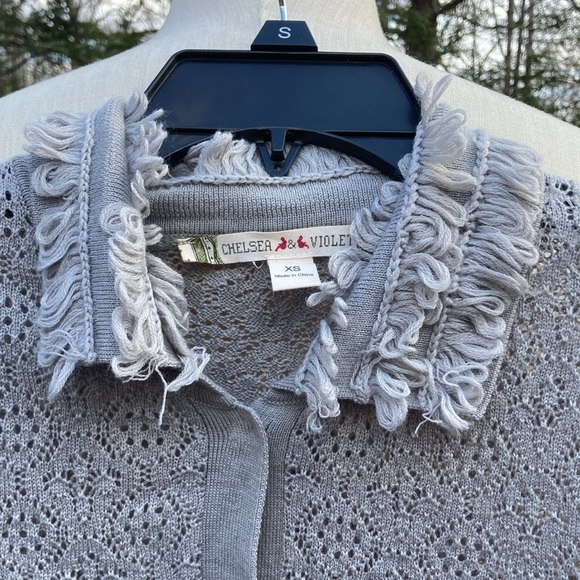 Chelsea & Violet gray knit sweater with loops on collar snap buttons sz. XS - Picture 2 of 8